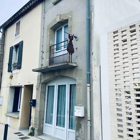 Maison Climatisee Avec Stationnement Et Wifi Bram